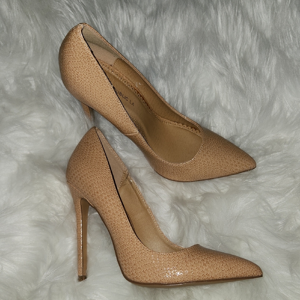 Elegant Tan High Heels